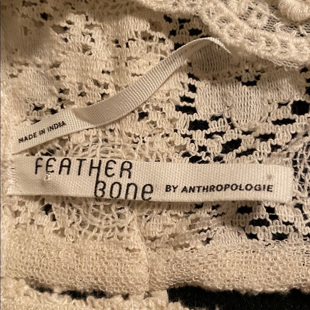 Feather Bone by Anthropologie Victorian cream lace high neck blouse crochet S - Picture 4 of 15